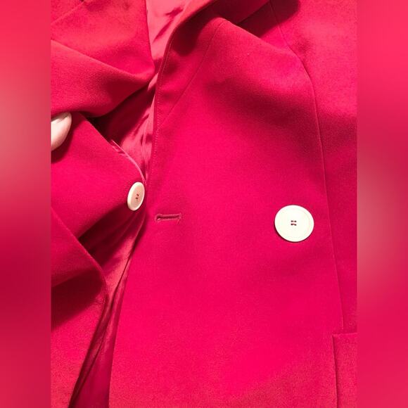 ZARA WOMAN Minimalist Luxury
ContemporaryClassic DoubleBreasted Red Blazer Sz. S - Picture 7 of 16